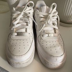 White mens Nike white